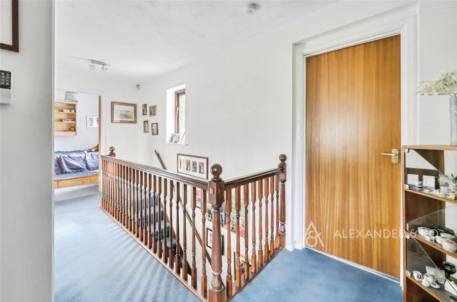 Park Road, Winslow, MK18, photo 16