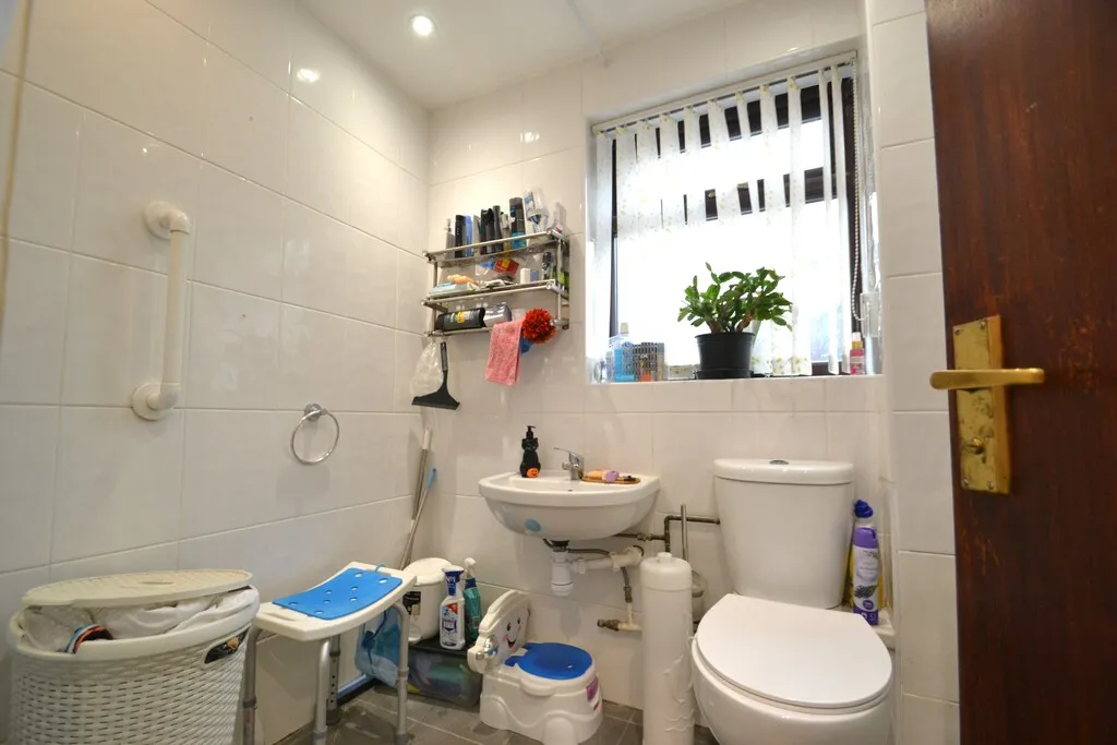 Beaumaris Road, Newport, photo 8