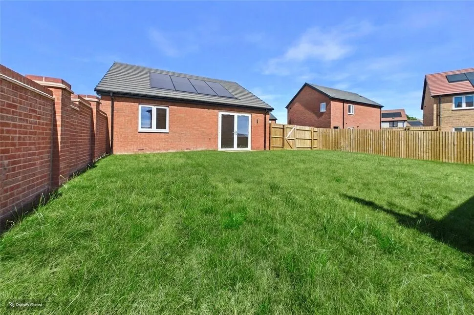 Bagshot Close, Kettering, NN16, photo 5
