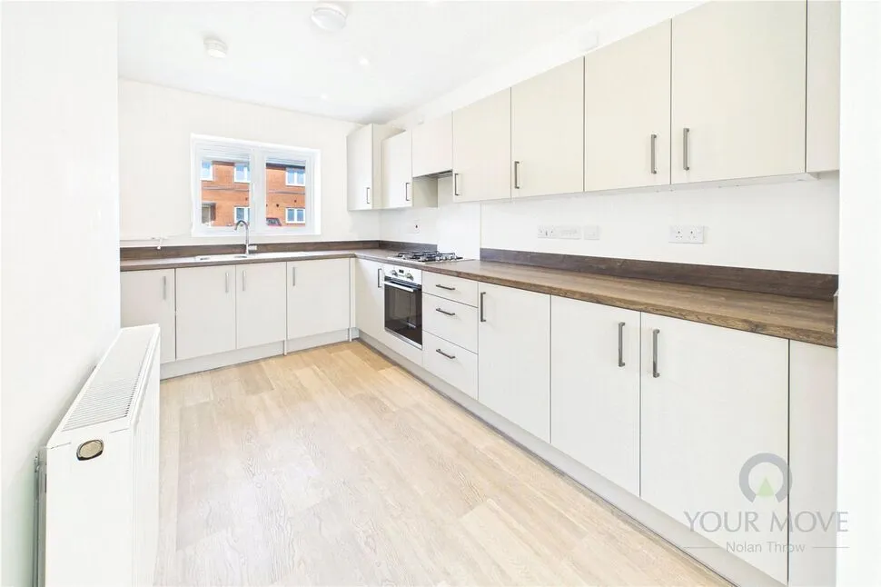 Bagshot Close, Kettering, NN16, photo 4
