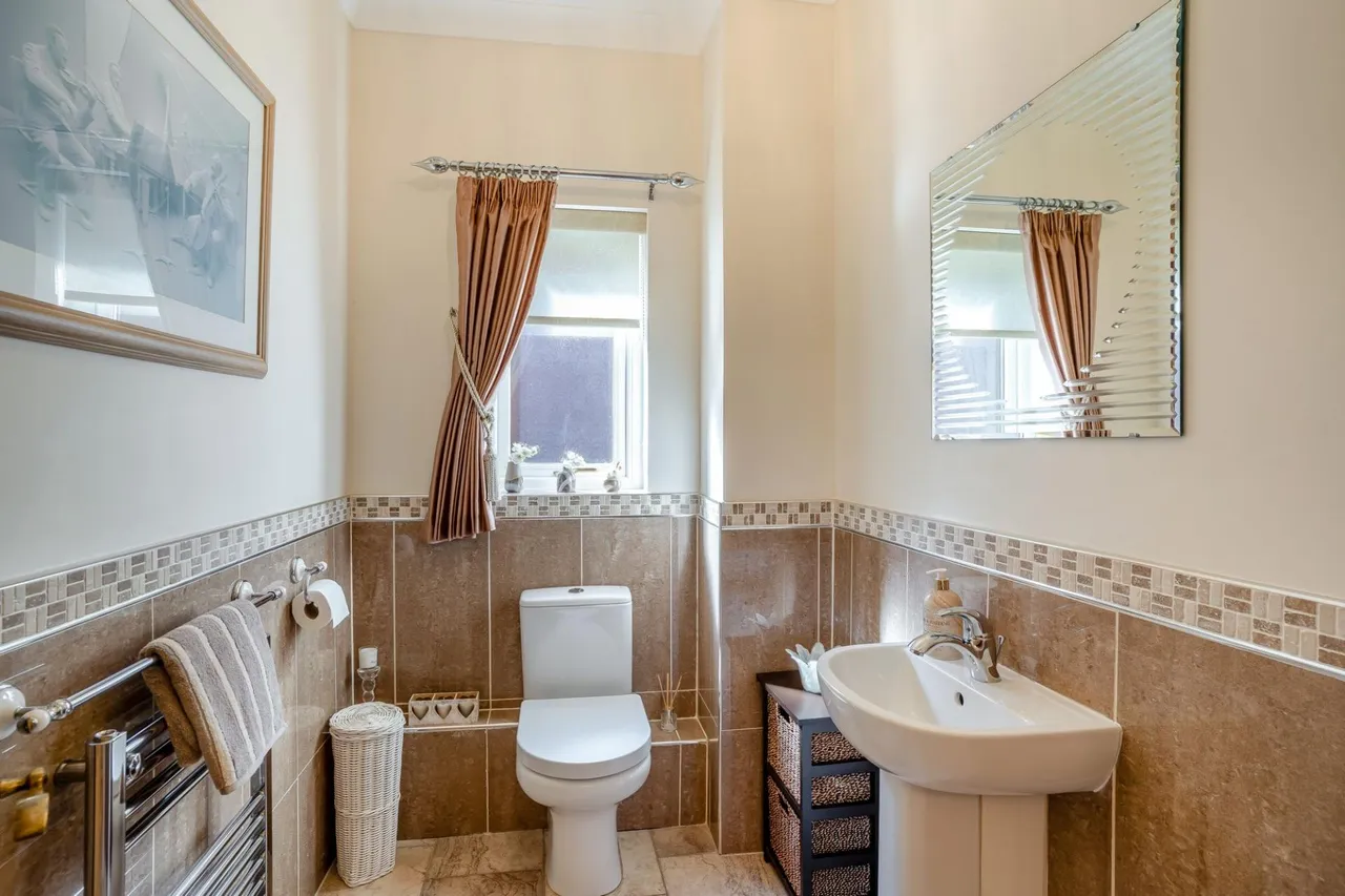 Gellideg Lane, Maesycwmmer, CF82, photo 13