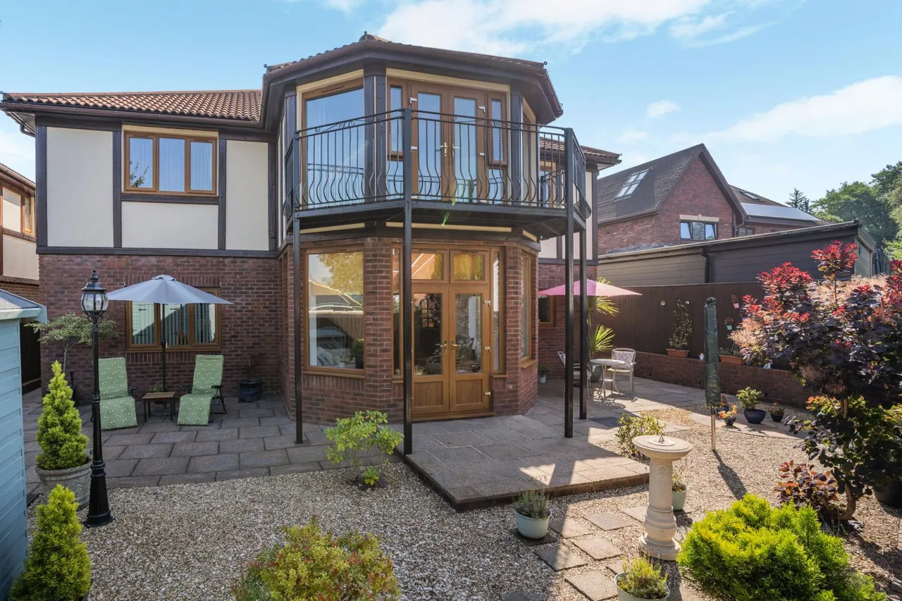 Gellideg Lane, Maesycwmmer, CF82, photo 4