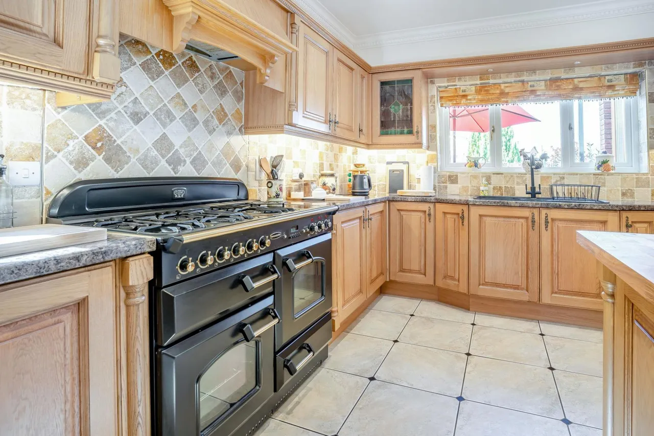Gellideg Lane, Maesycwmmer, CF82, photo 6