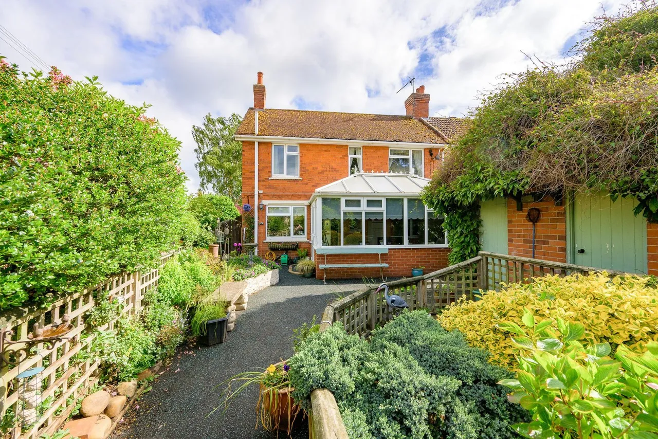 Hundleby Road, Spilsby, PE23, photo 13