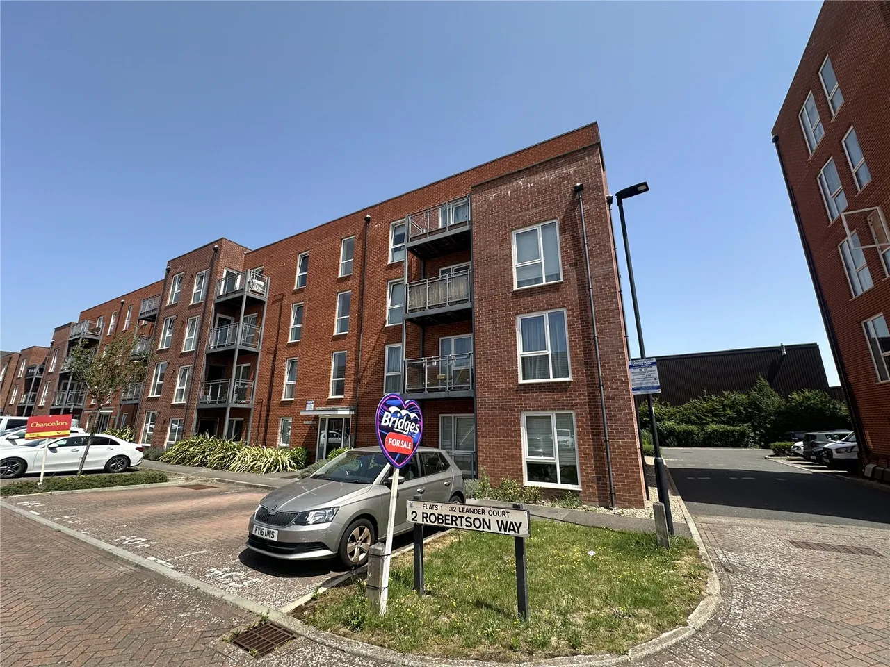 1 bed flat for sale — Robertson Way, Basingstoke, Hampshire, RG21 6BJ