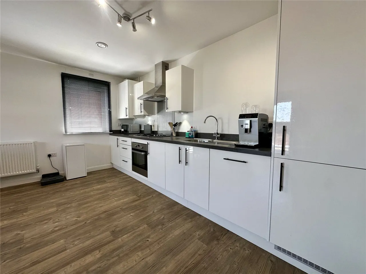 Robertson Way, Basingstoke, Hampshire, RG21 6BJ, photo 12