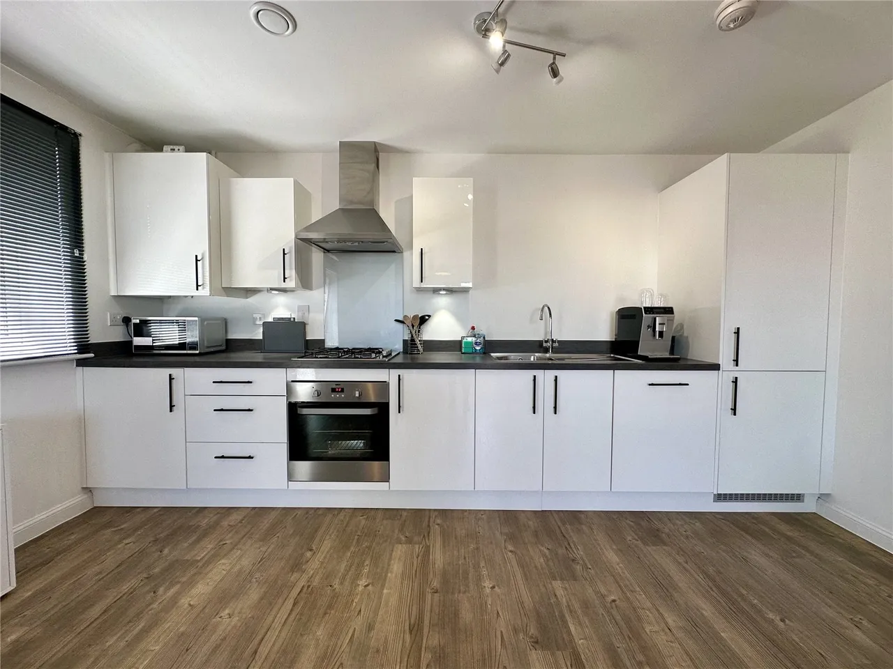 Robertson Way, Basingstoke, Hampshire, RG21 6BJ, photo 10
