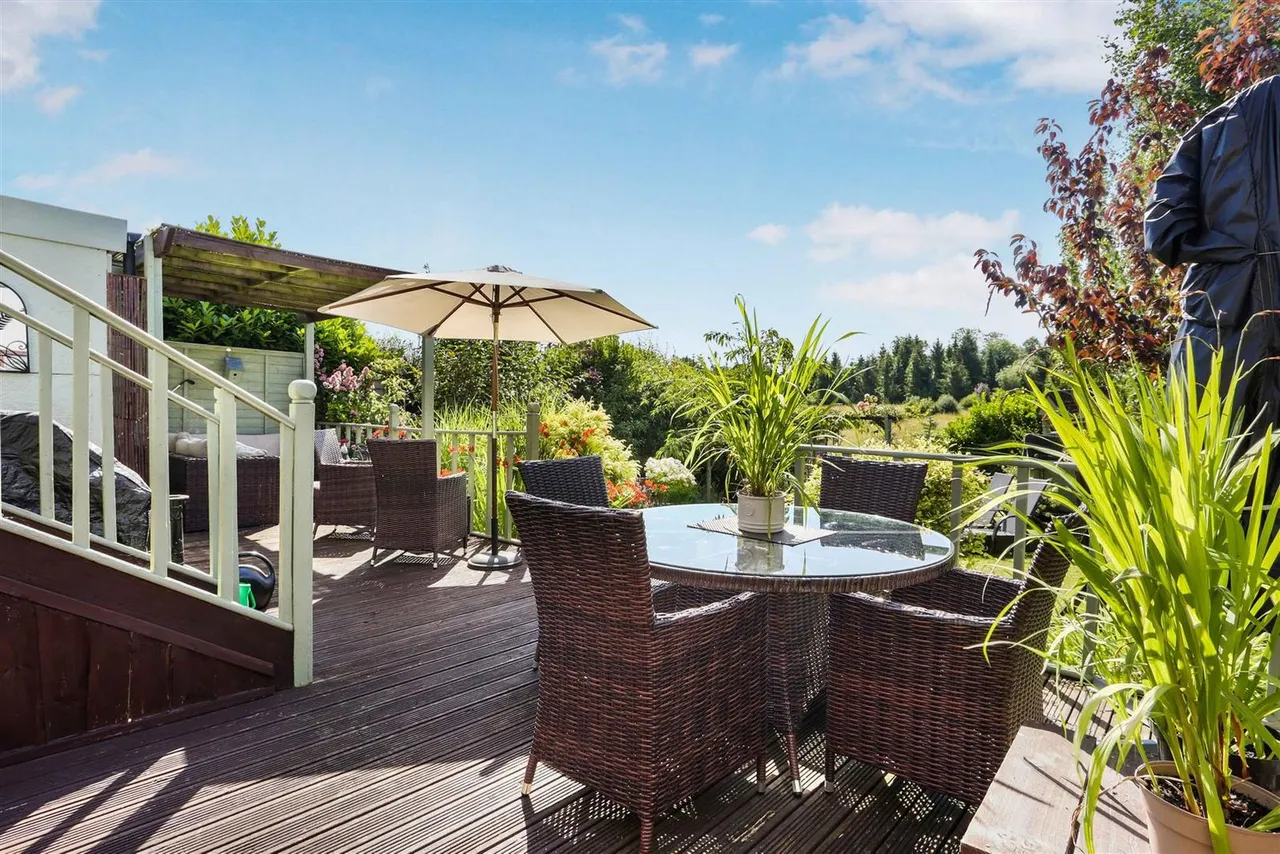 Fairlawn Grove, Banstead, SM7 3BN, photo 8