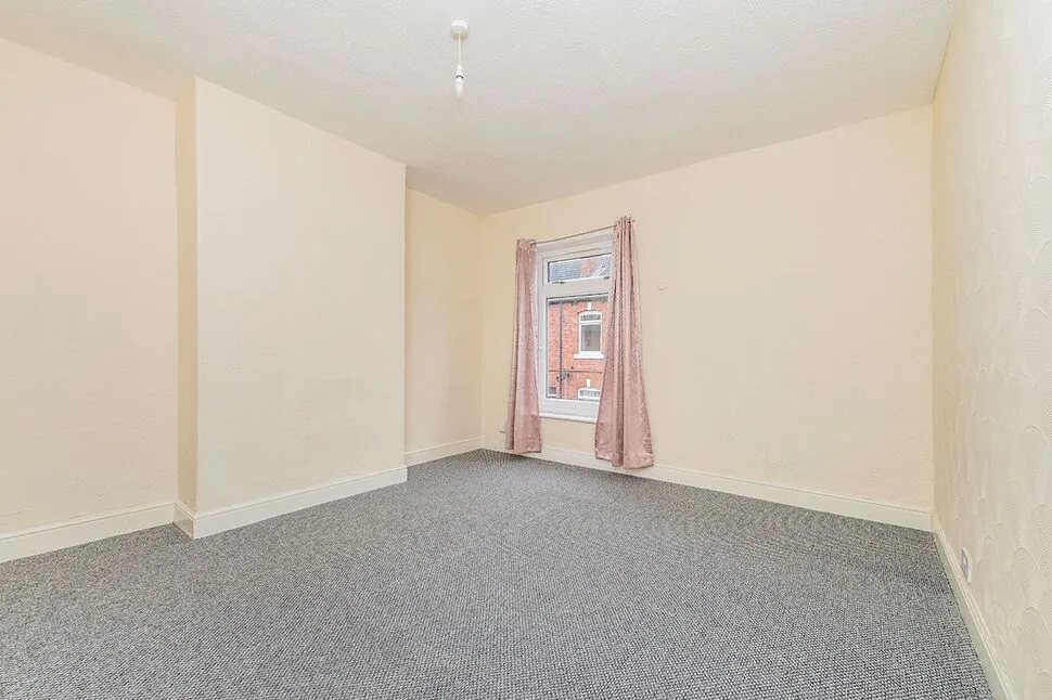 Regent Street, Castleford, West Yorkshire, WF10, photo 3