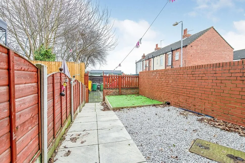 Regent Street, Castleford, West Yorkshire, WF10, photo 8