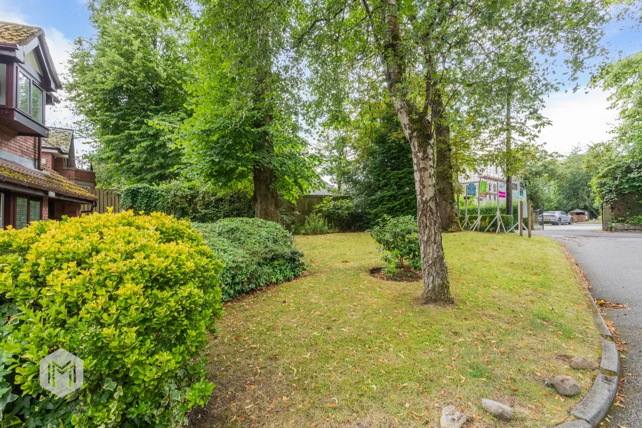 Greenmount Court, Bolton, BL1 5HD, photo 24