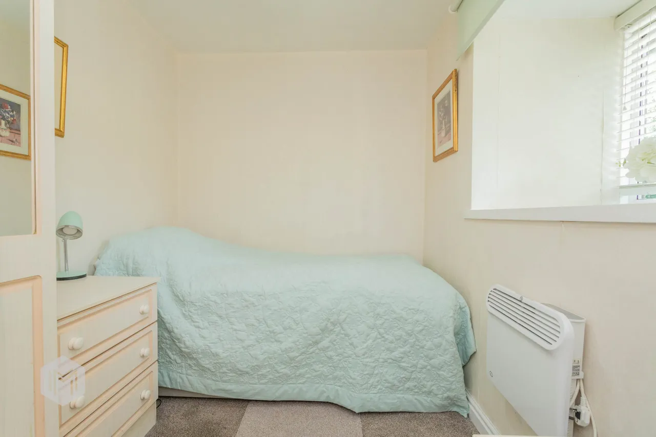 Greenmount Court, Bolton, BL1 5HD, photo 16