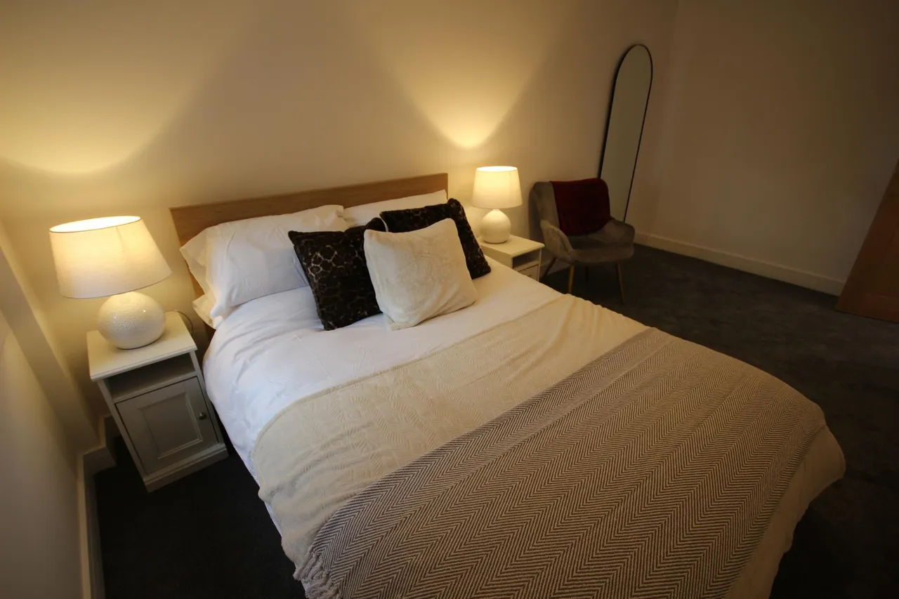 Horninglow Street, Burton upon Trent, DE14, photo 10