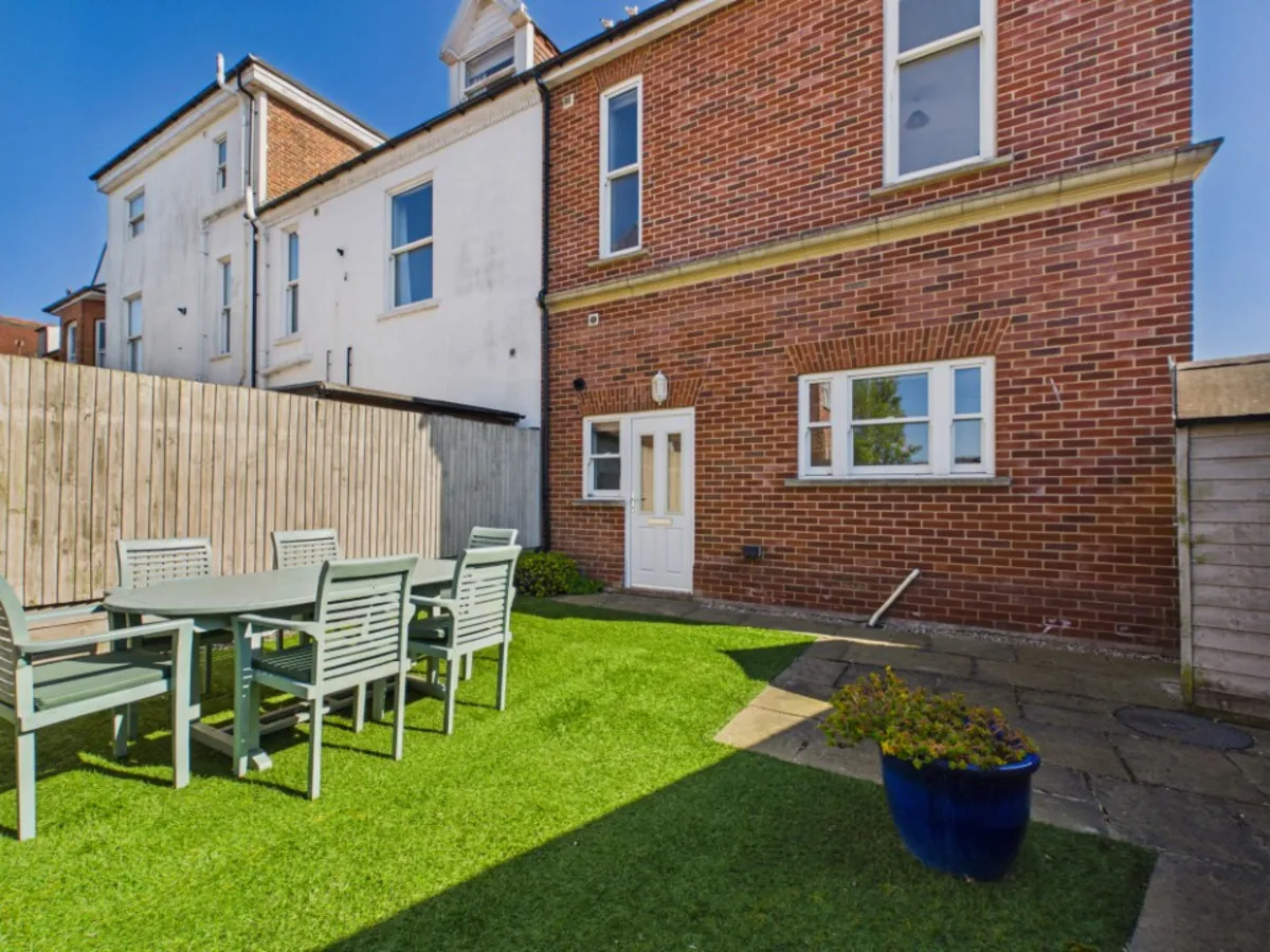 Lyndhurst Road, Lowestoft, photo 10