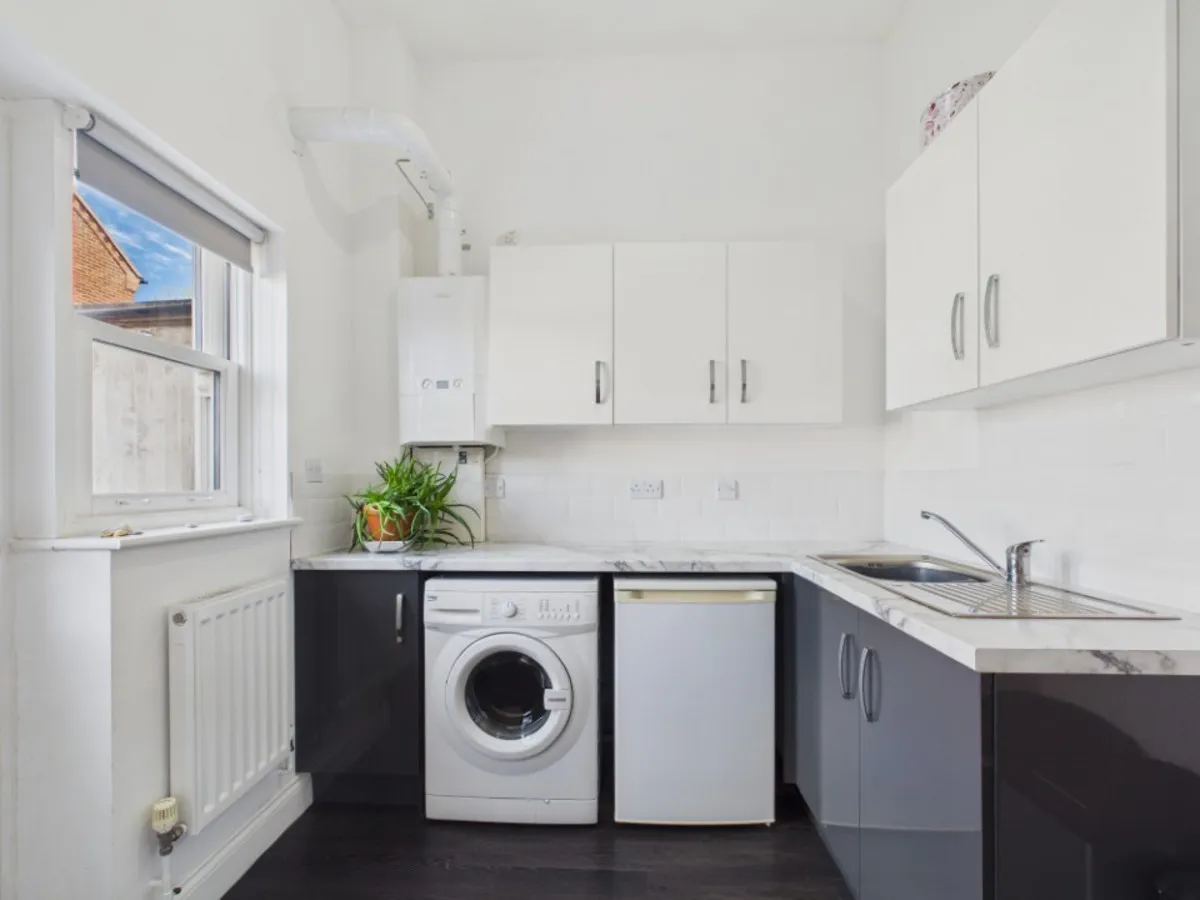 Lyndhurst Road, Lowestoft, photo 12