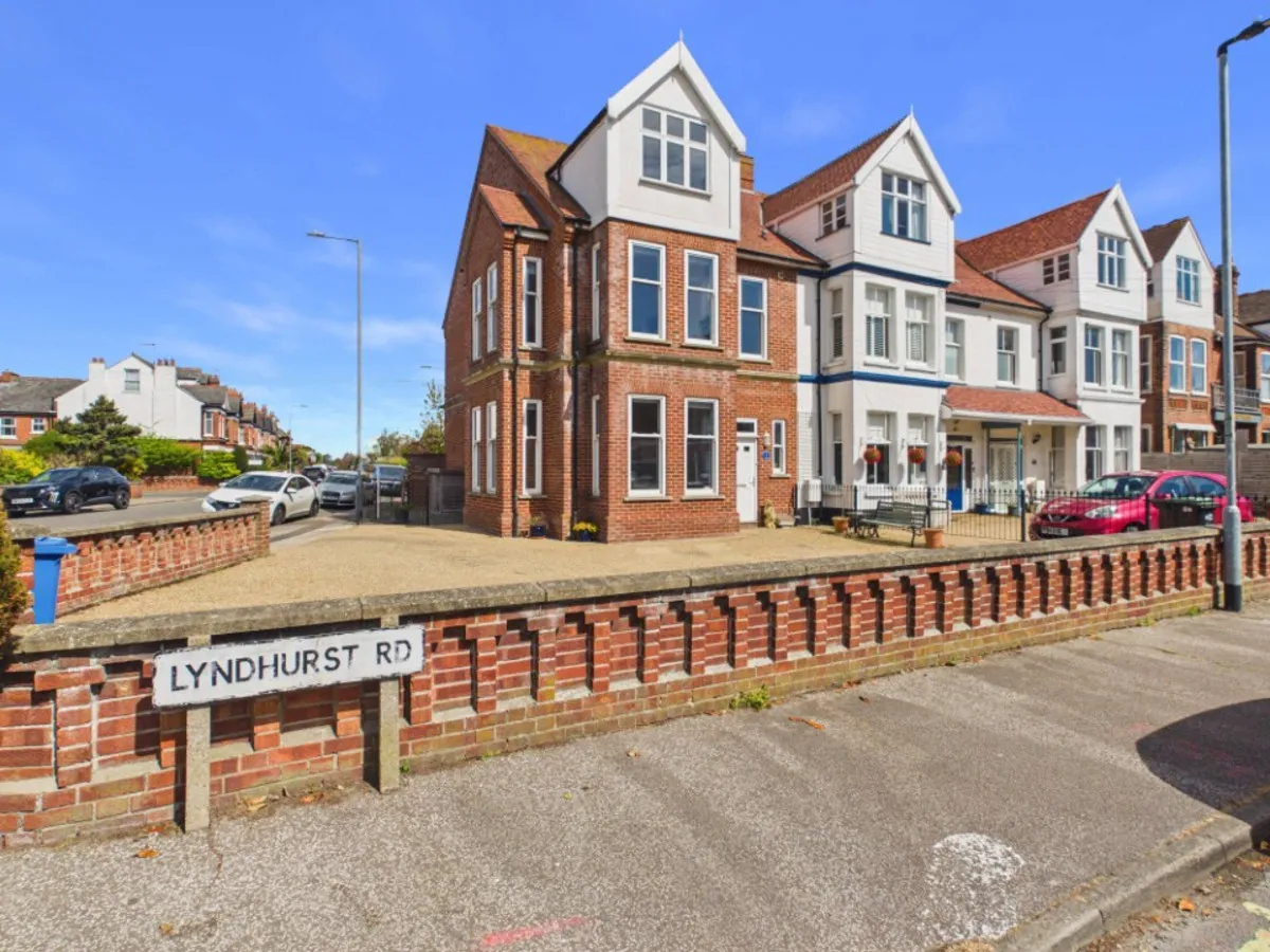Lyndhurst Road, Lowestoft, photo 5