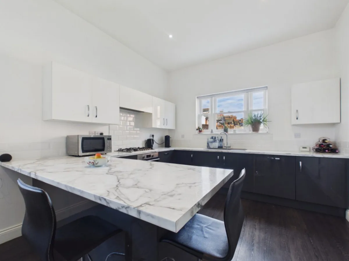 Lyndhurst Road, Lowestoft, photo 6