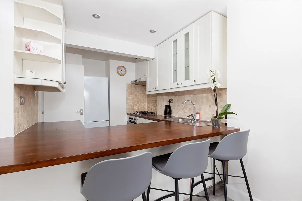 Frognal, London, NW3, photo 4