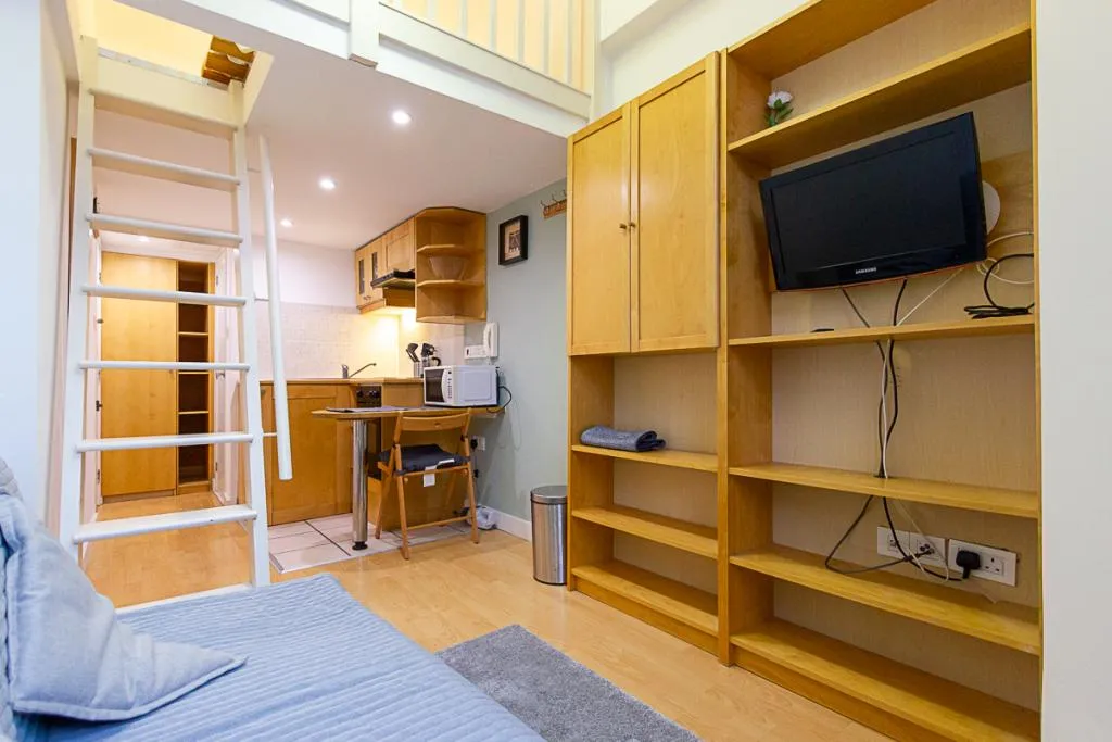 Fairholme Road, West Kensington, W14, photo 3