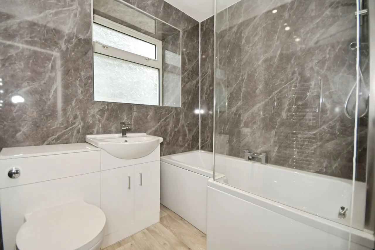 Chesterfield Road, CHESTERFIELD, Derbyshire, S44, photo 10