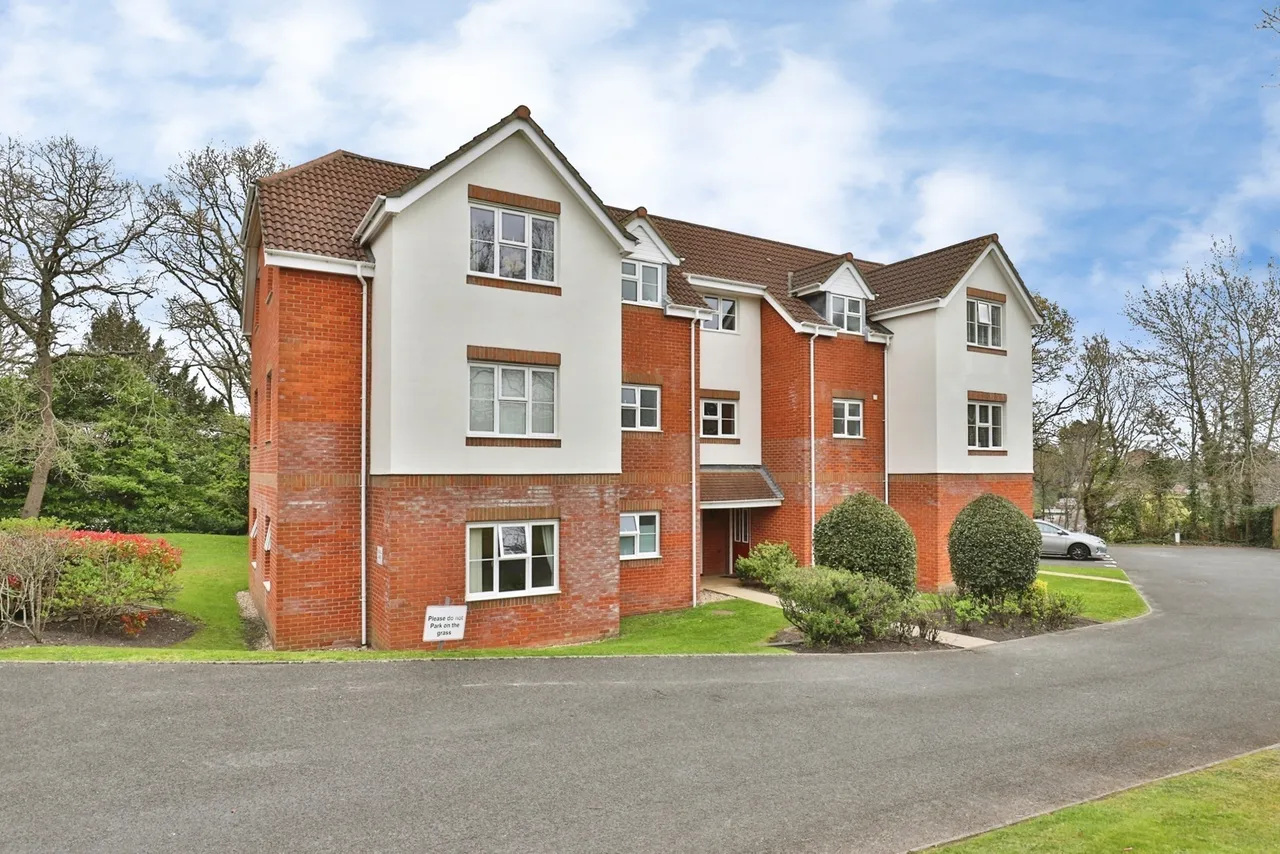 Alder Heights, Poole, BH12, photo 8