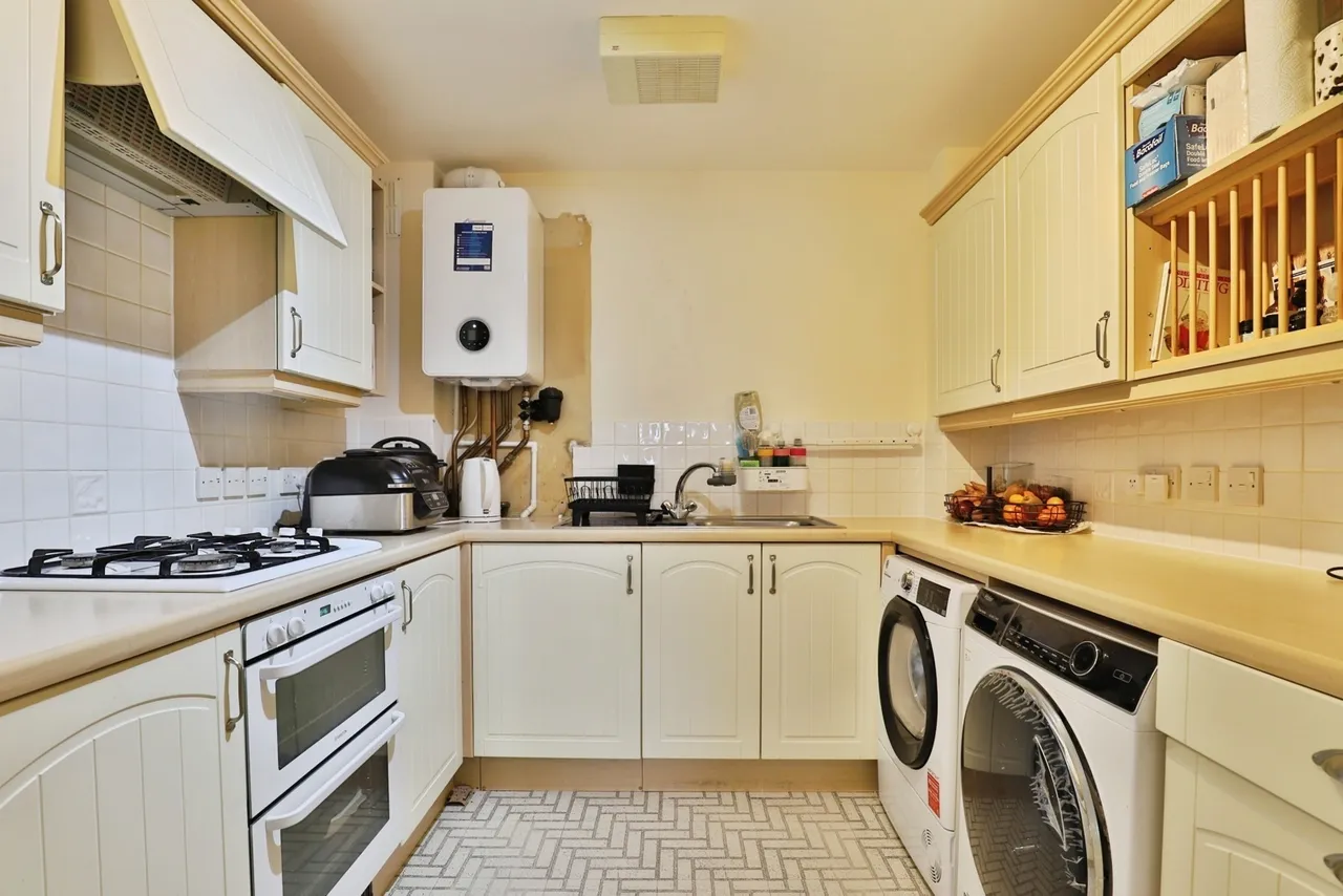 Alder Heights, Poole, BH12, photo 11