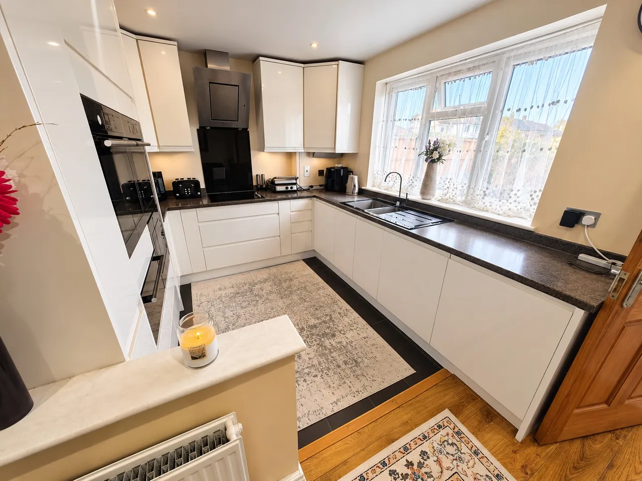 Rushdene Crescent, Northolt, UB5, photo 2