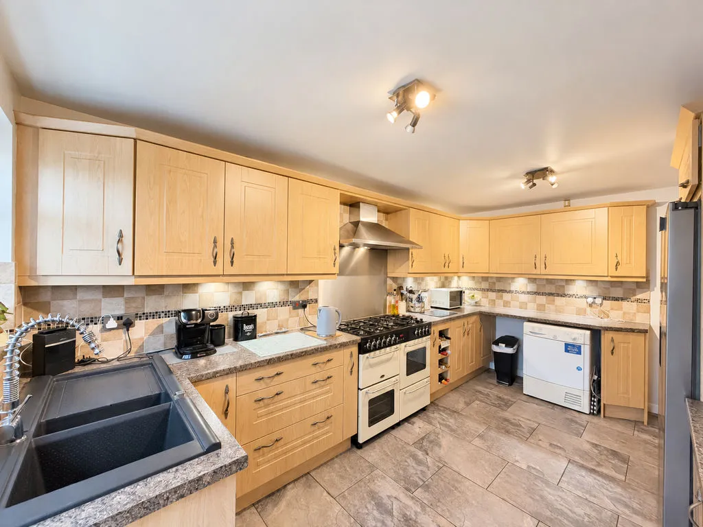 Belfry Close, Turnberry Estate, WS3, photo 5