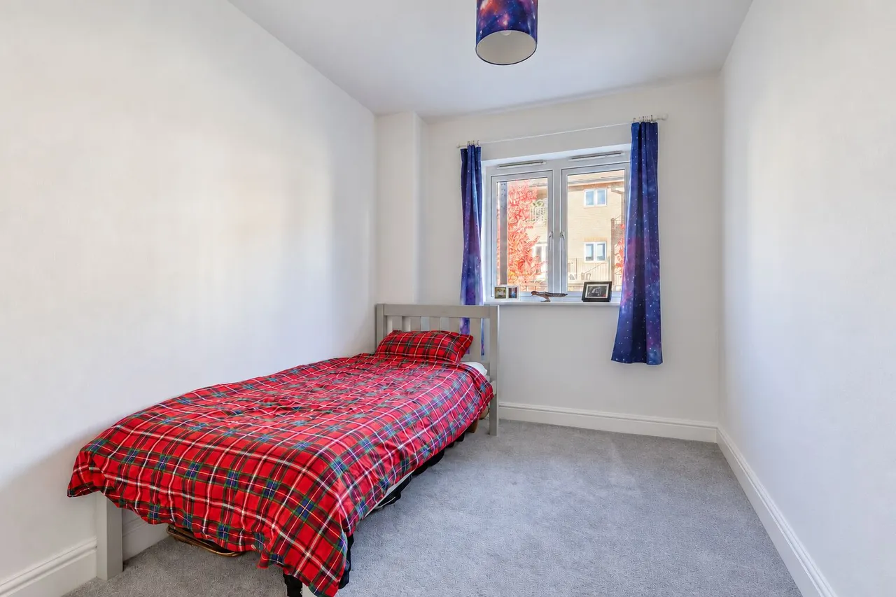 Freer Crescent, High Wycombe, HP13, photo 8