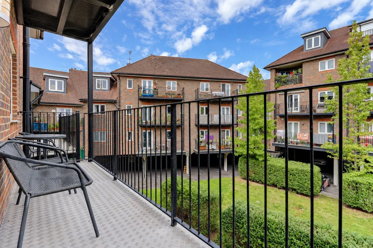 Freer Crescent, High Wycombe, HP13, photo 4