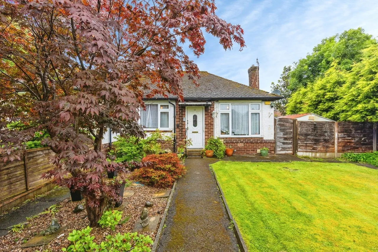 Lawrence Road, Urmston, M41, photo 8
