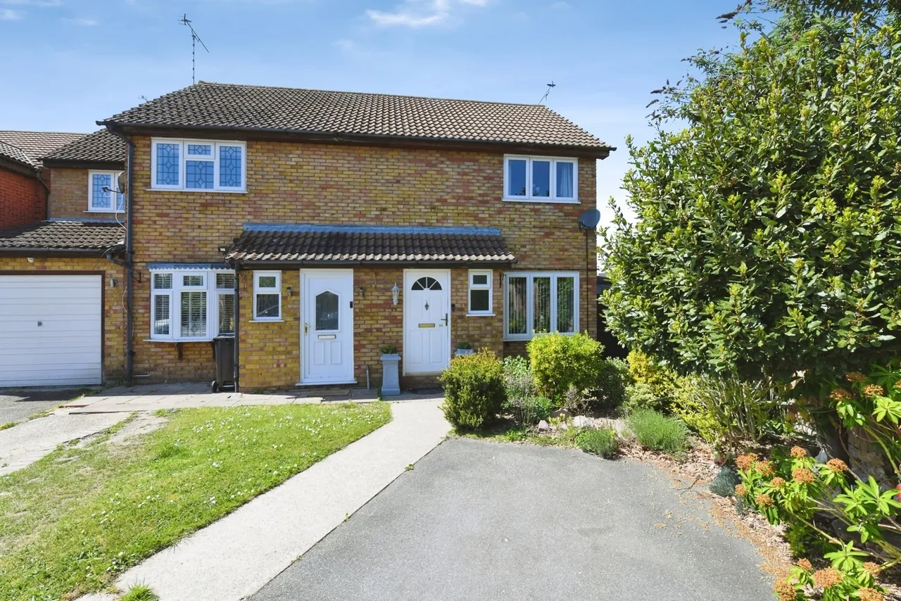 2 bed house for sale — Torrington, Shoeburyness, Essex, SS3