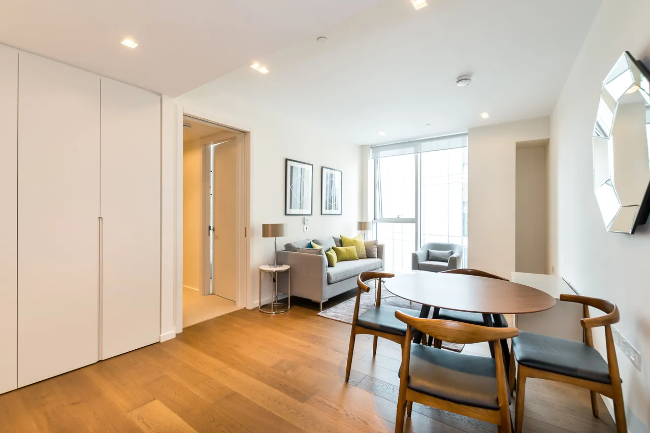 1 bed flat for sale — Flat 5.04, 5 Columbia Gardens, London