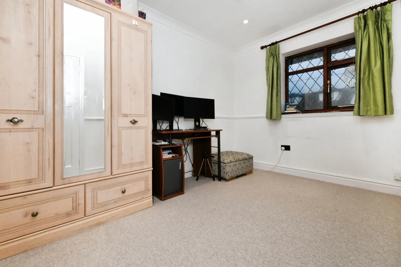 Vista Road, Wickford, SS11, photo 13