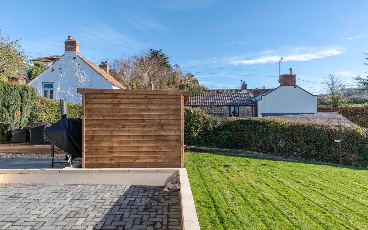 Main Road, Hutton, BS24, photo 12