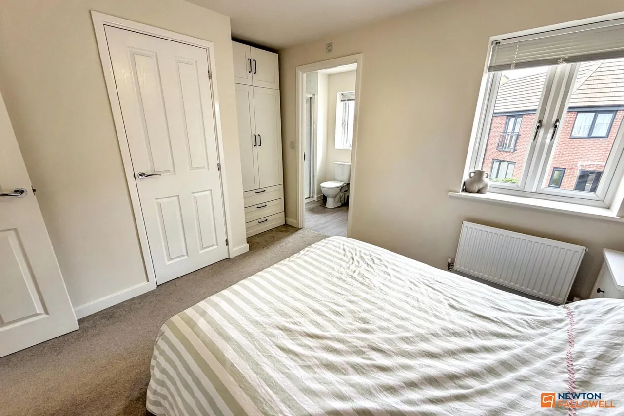 Noble Close, Gunthorpe, PE4, photo 10