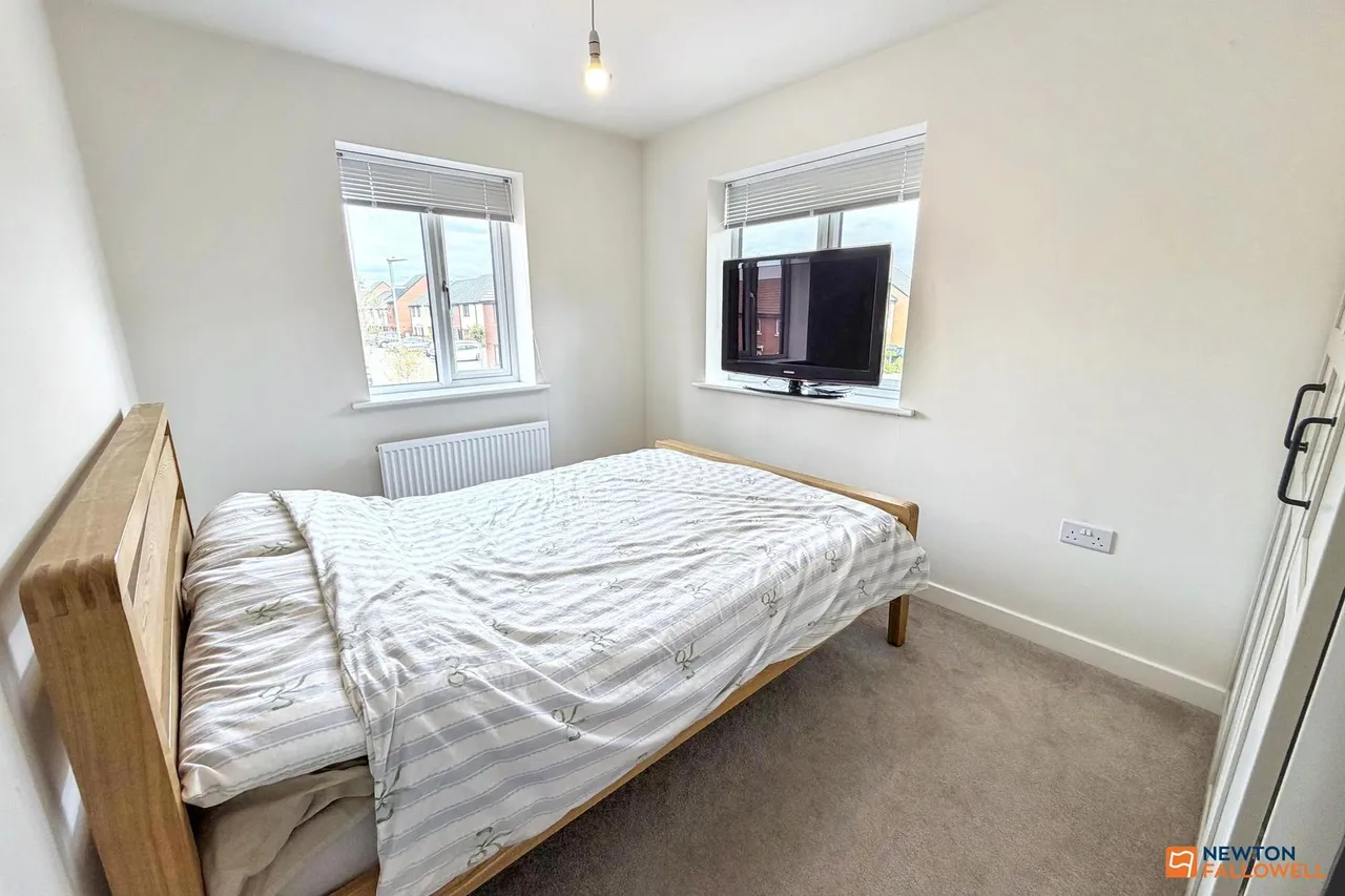 Noble Close, Gunthorpe, PE4, photo 13