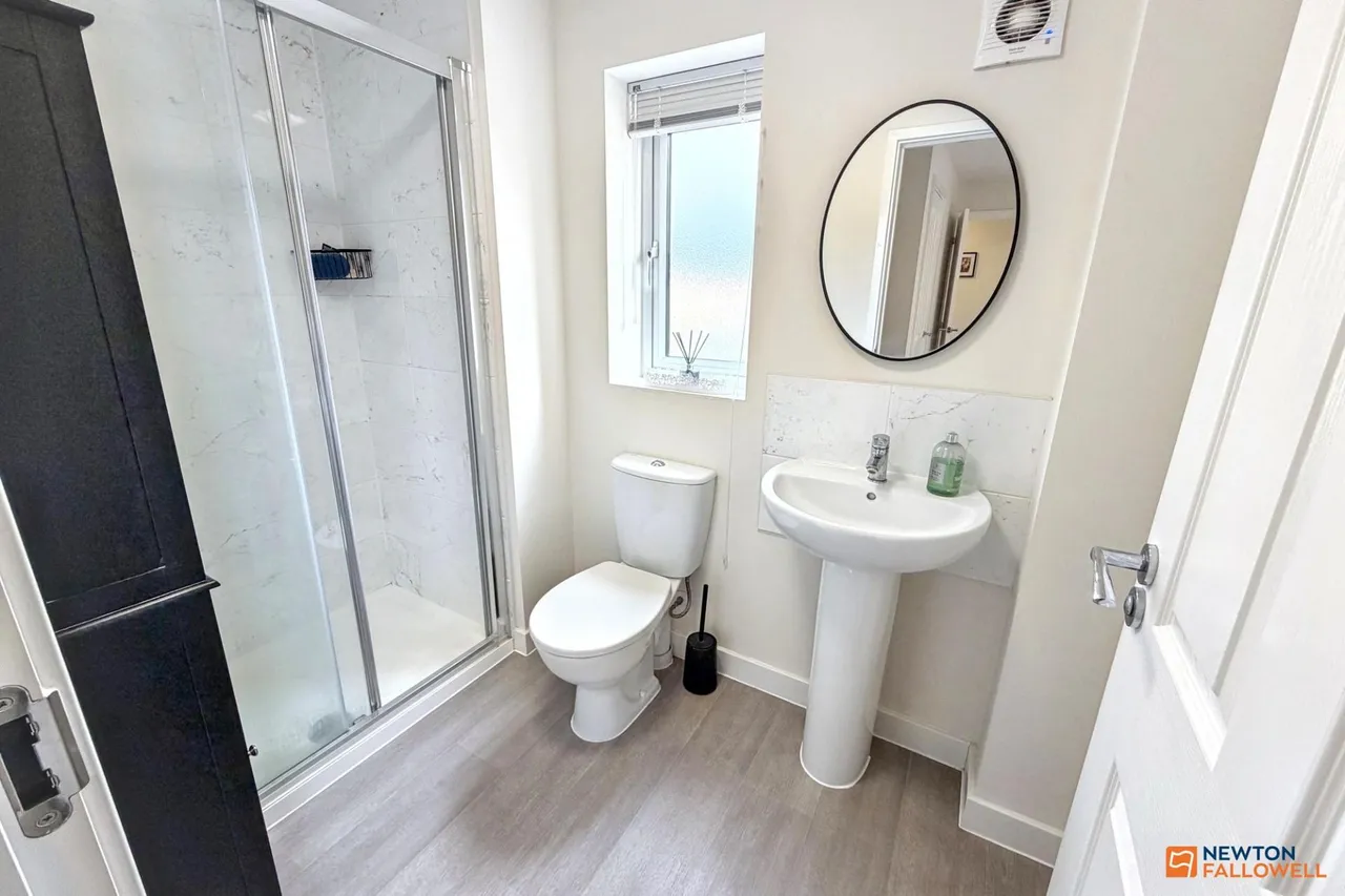 Noble Close, Gunthorpe, PE4, photo 12