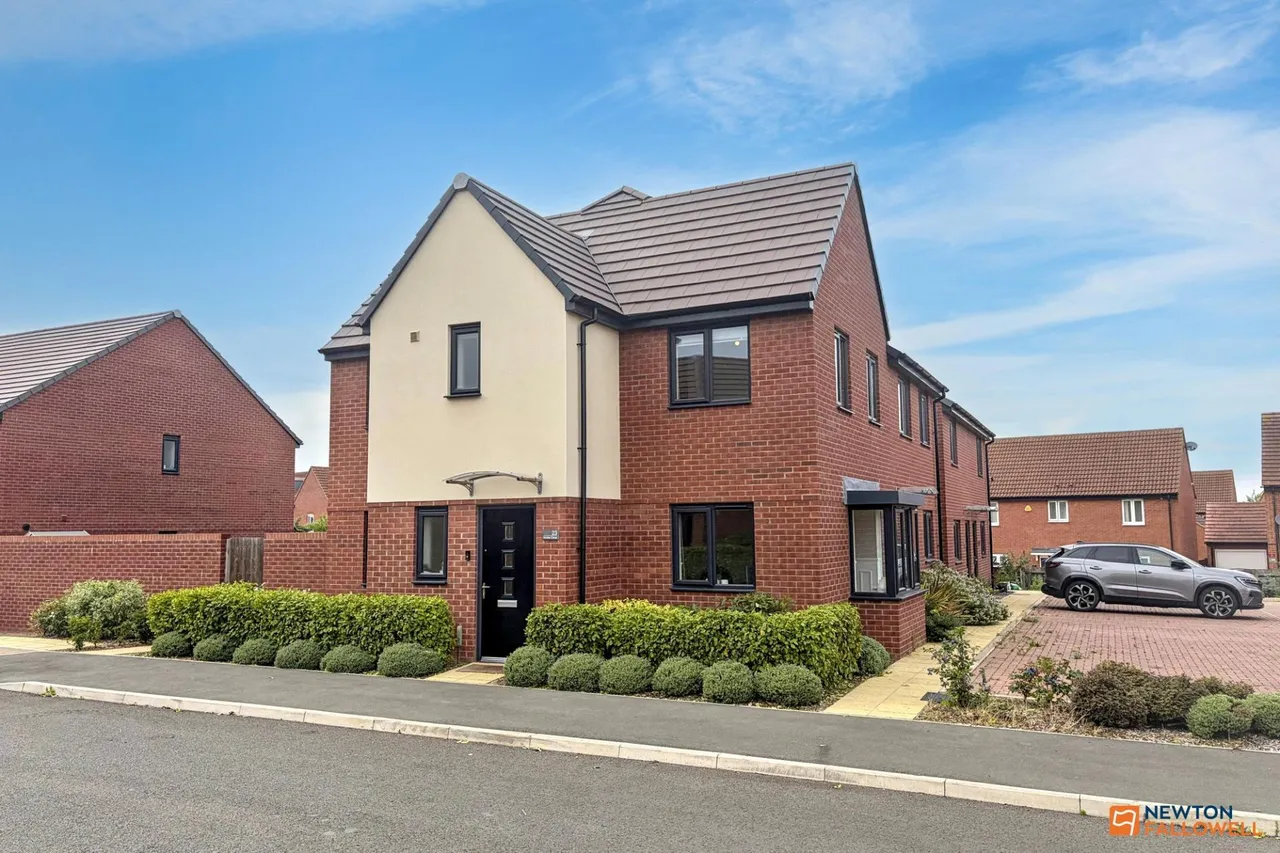 3 bed house for sale, Noble Close, Gunthorpe, PE4