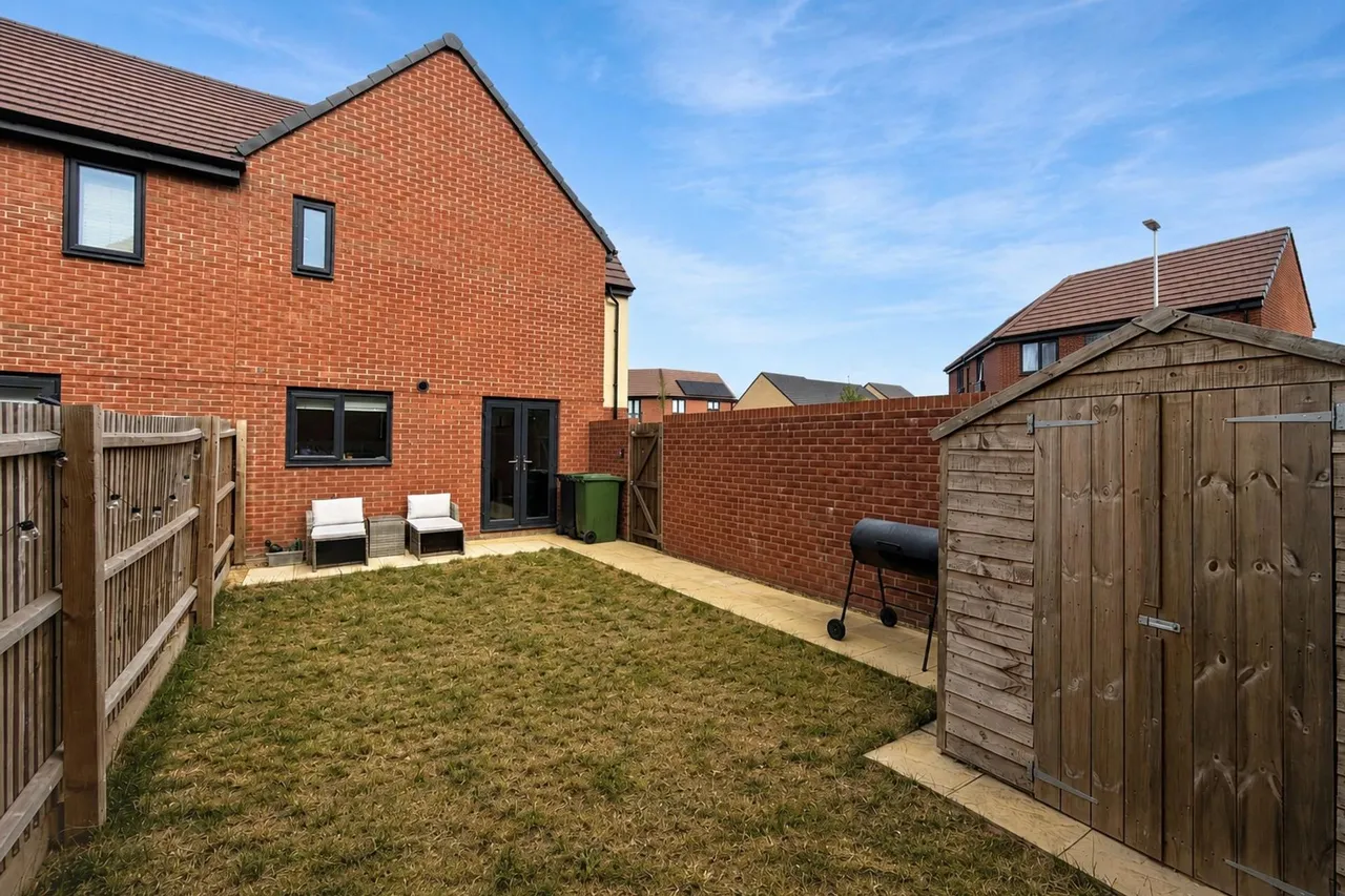 Noble Close, Gunthorpe, PE4, photo 17