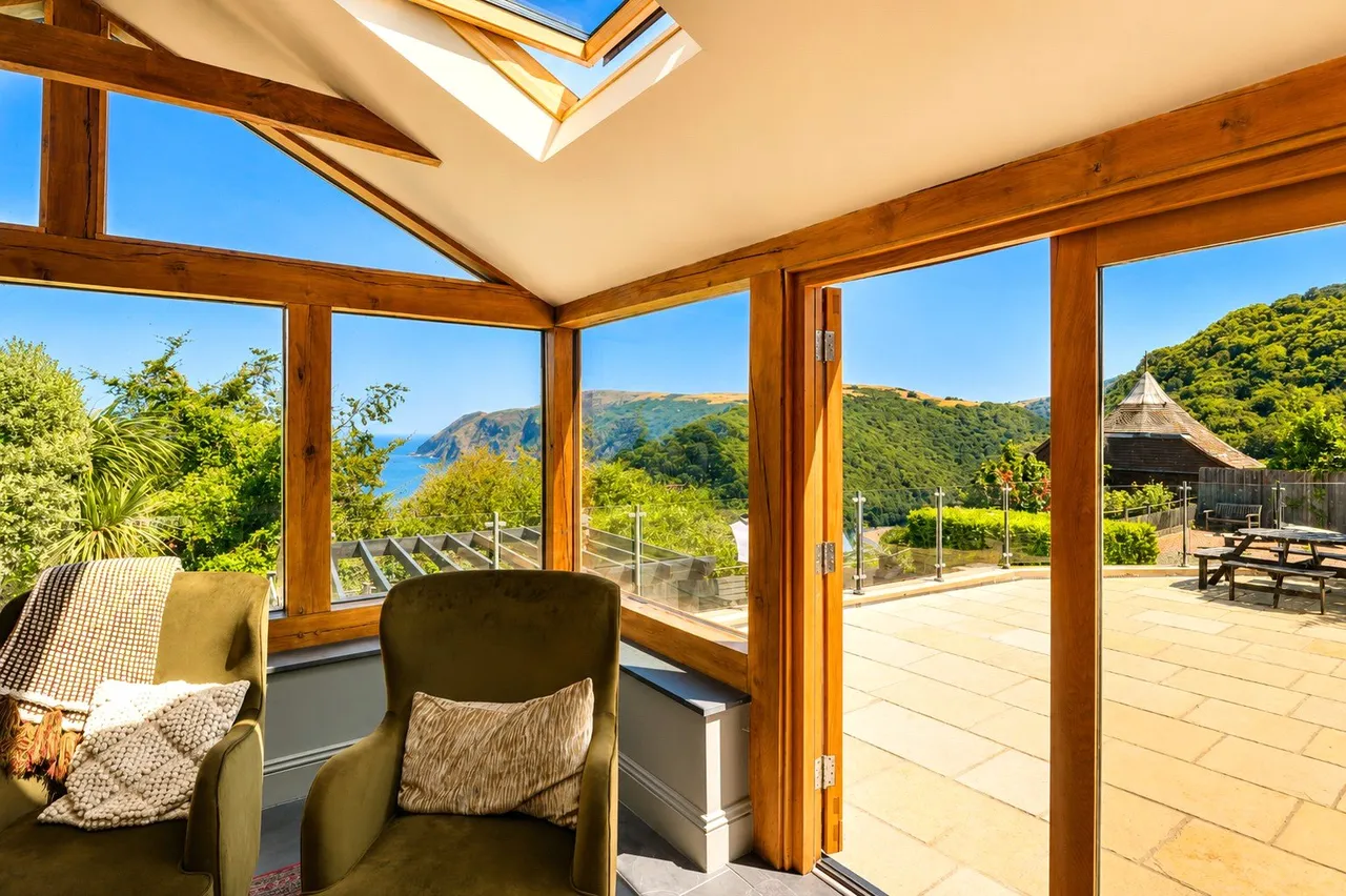 Castle Hill, Lynton, EX35, photo 24