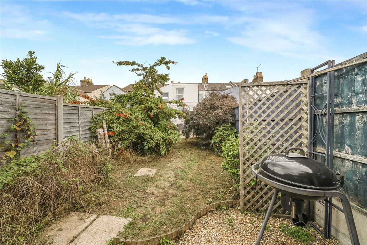 Elm Road, Greenhithe, DA9, photo 20