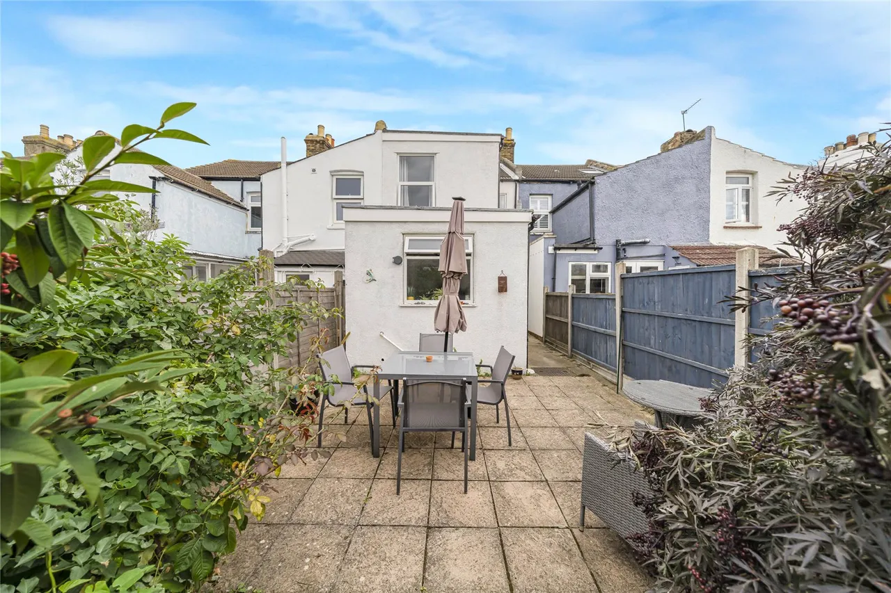 Elm Road, Greenhithe, DA9, photo 21