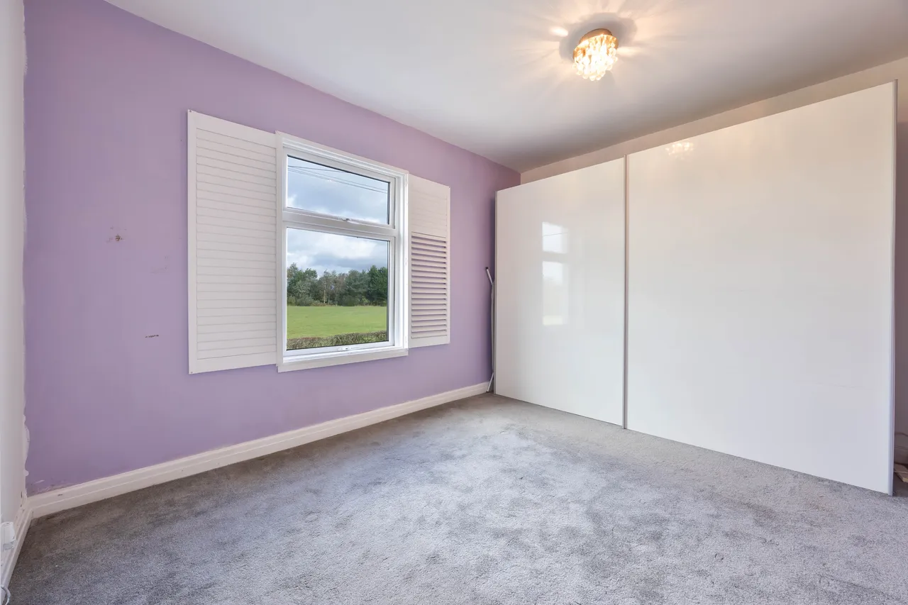 Platt Lane, Standish, photo 13