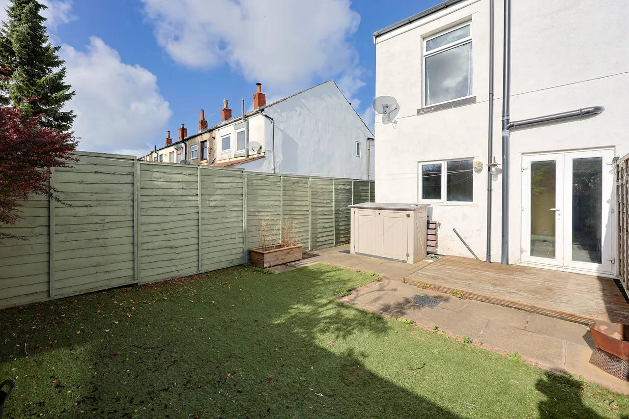 Platt Lane, Standish, photo 21