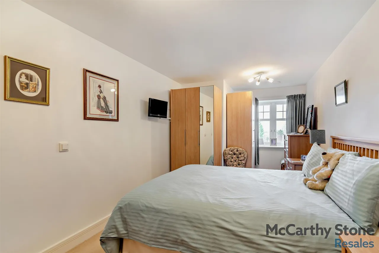 Crowborough Hill, Crowborough, TN6, photo 8