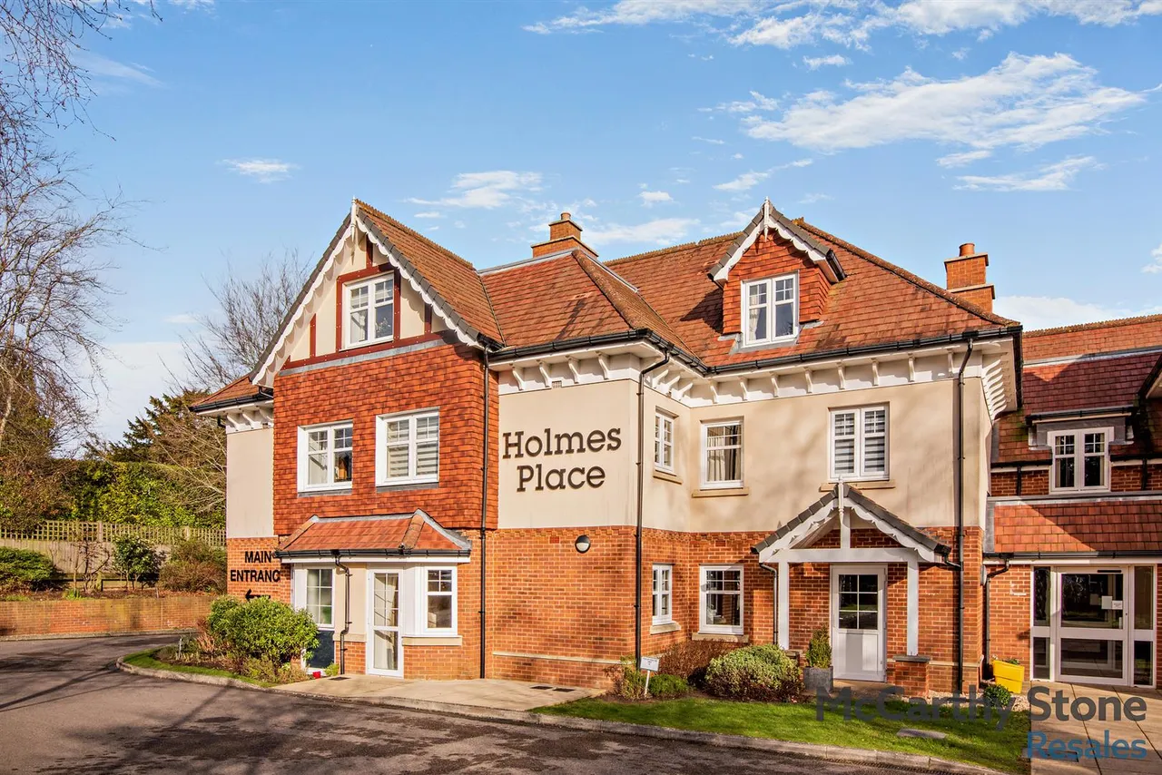 1 bed flat for sale, Crowborough Hill, Crowborough, TN6