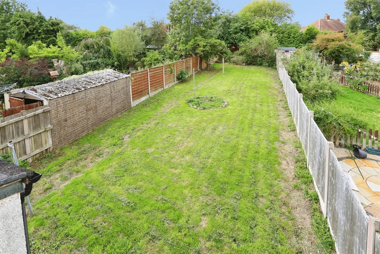 Wychbury Road, Finchfield, WV3, photo 16