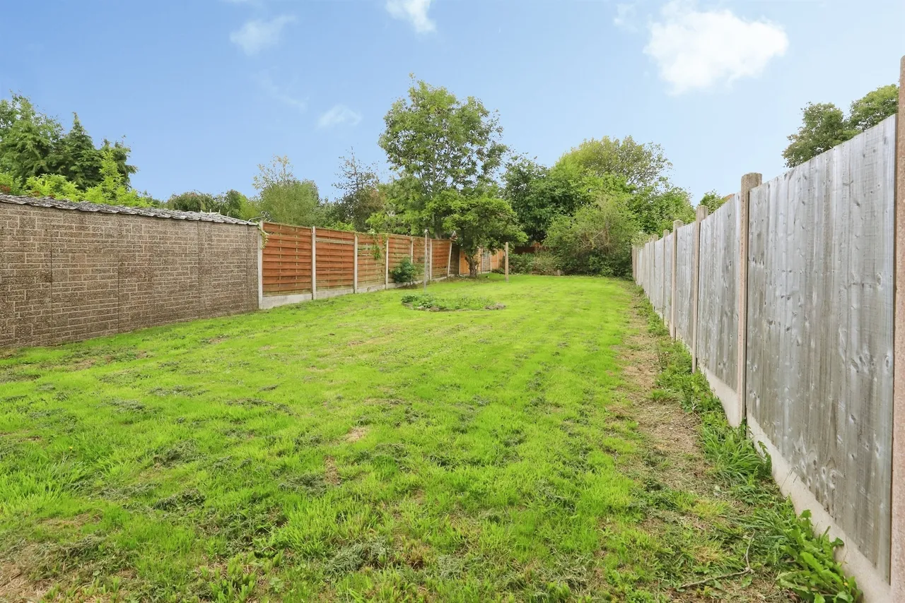 Wychbury Road, Finchfield, WV3, photo 12