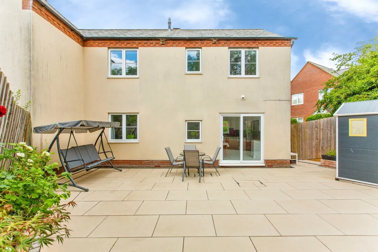 Woolthwaite Lane, Lower Cambourne, Cambridge, photo 4